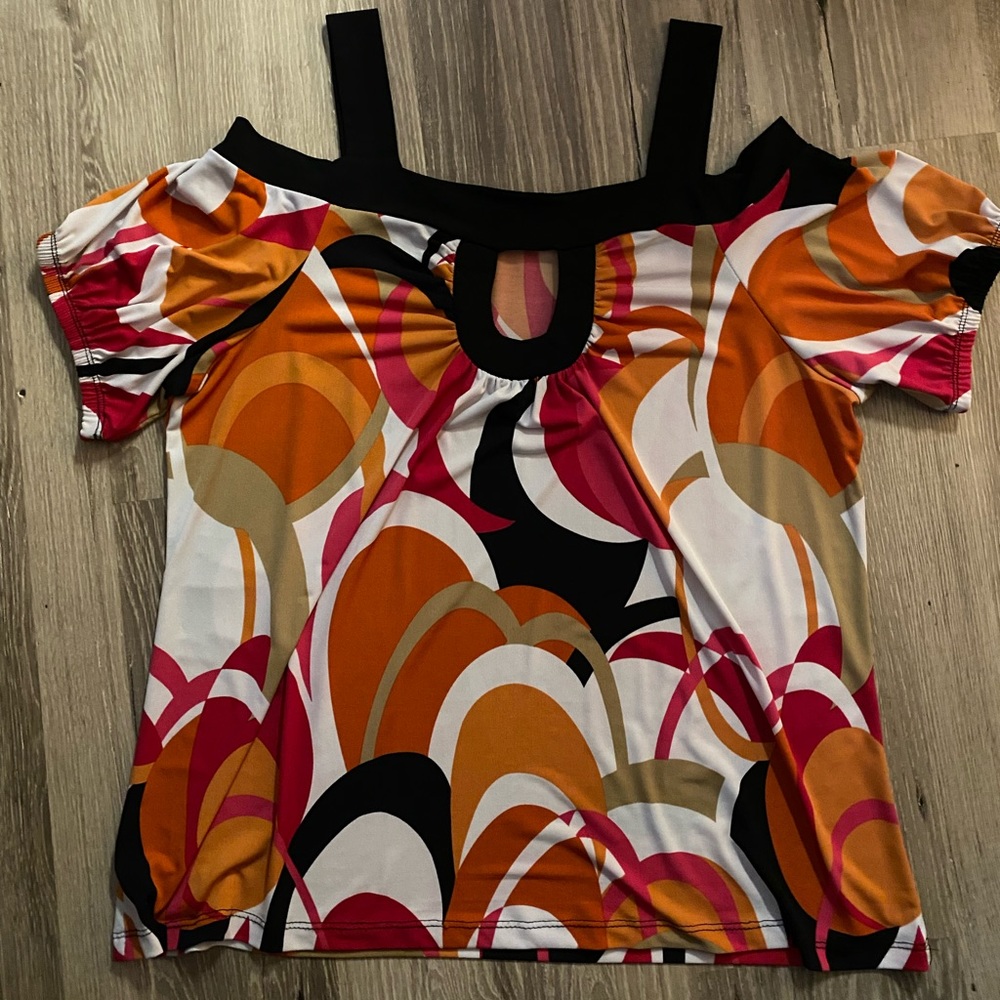 Marianne XL cold shoulder top